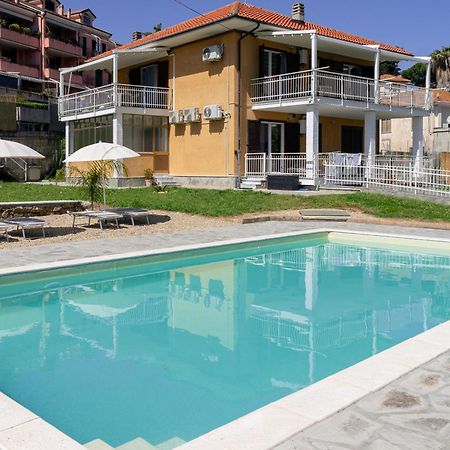 Il Gattino Di Porto - Apt 6 - Monolocale Terrazzo Piscina Apartment Imperia Ngoại thất bức ảnh