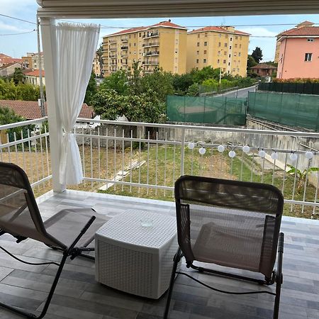 Il Gattino Di Porto - Apt 6 - Monolocale Terrazzo Piscina Apartment Imperia Ngoại thất bức ảnh