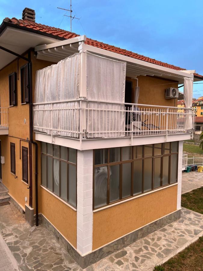 Il Gattino Di Porto - Apt 6 - Monolocale Terrazzo Piscina Apartment Imperia Ngoại thất bức ảnh