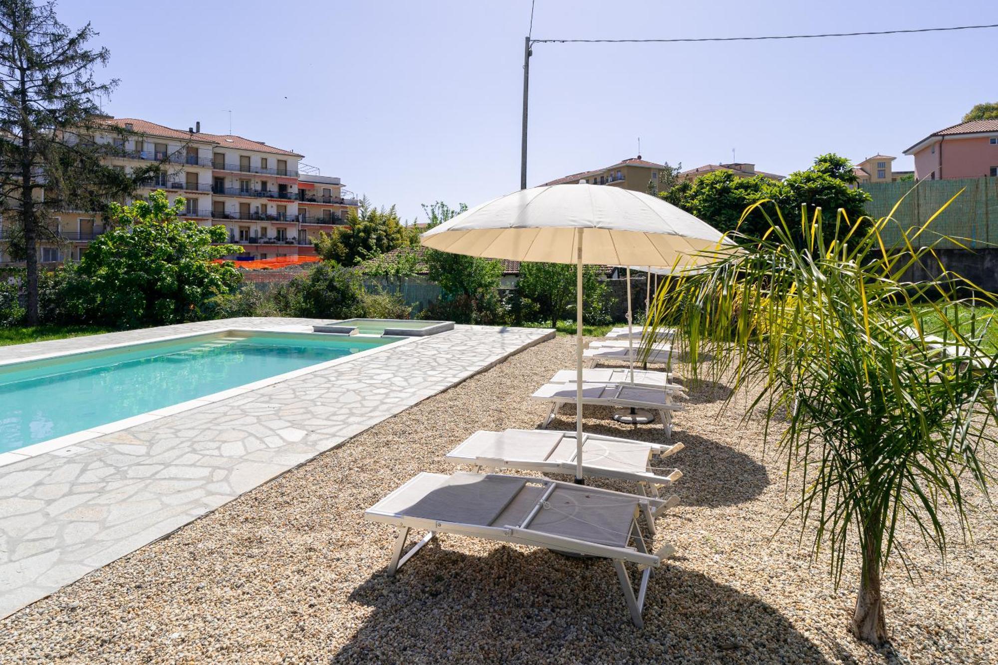 Il Gattino Di Porto - Apt 6 - Monolocale Terrazzo Piscina Apartment Imperia Ngoại thất bức ảnh